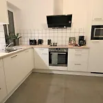 Apartment Lindholm- Strandnähe -balkon-im Zentrum Von 5