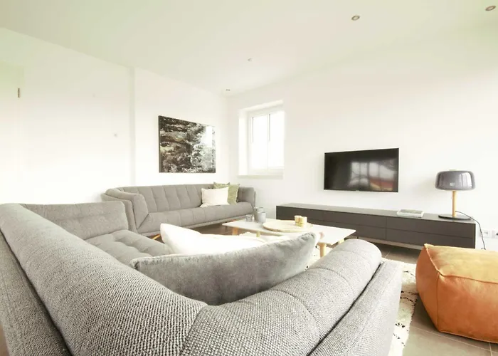 Lindholm- Strandnaehe -balkon-im Zentrum Von 5 Apartmán *